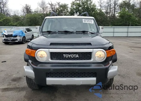 2008 Toyota Fj Cruiser z USA, uszkodzony, nr VIN JTEBU11F18K019688